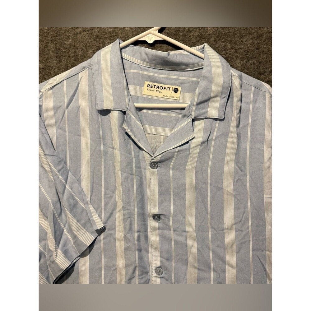 Retrofit Shirt Mens XL blue white striped Rayon silky soft beach travel comfort